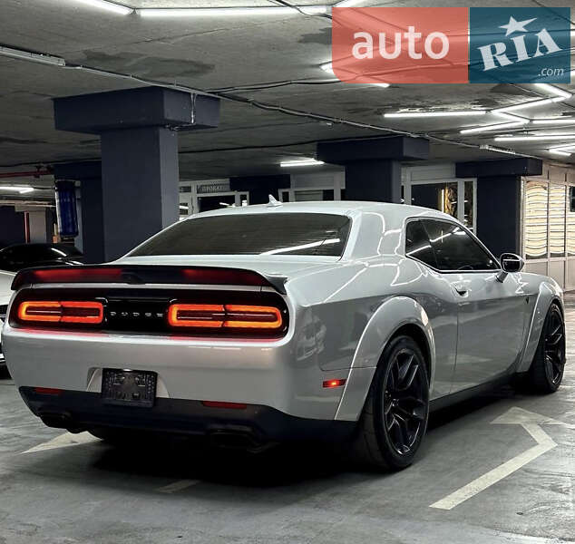 Купе Dodge Challenger 2019 в Одесі