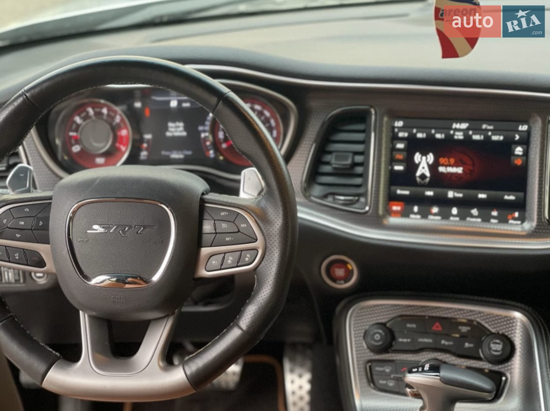 2019 Dodge Challenger - мініатюра 7