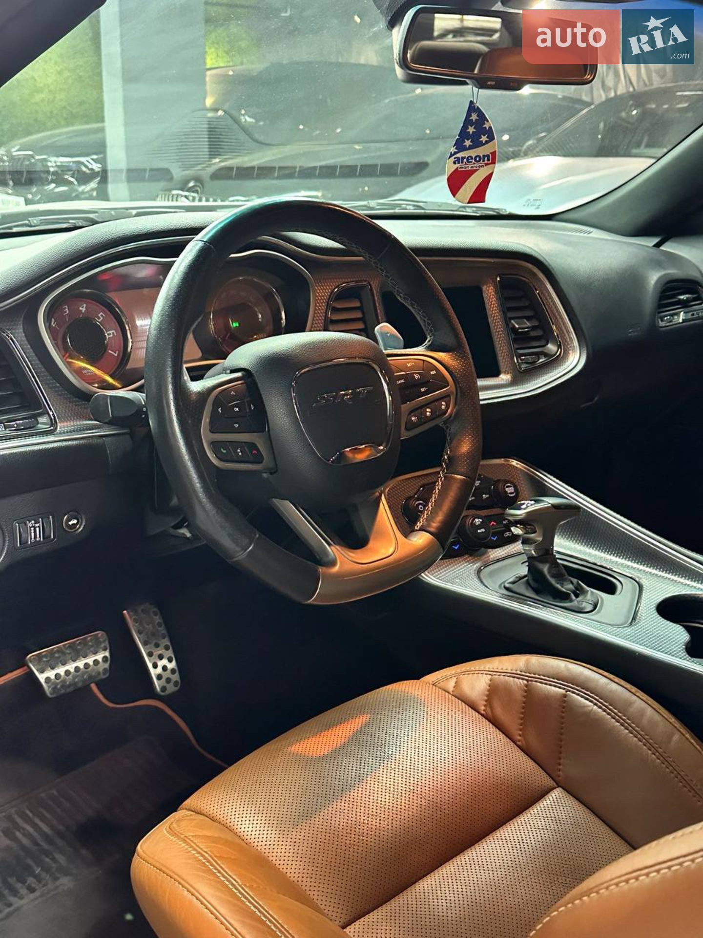 2019 Dodge Challenger - мініатюра 9