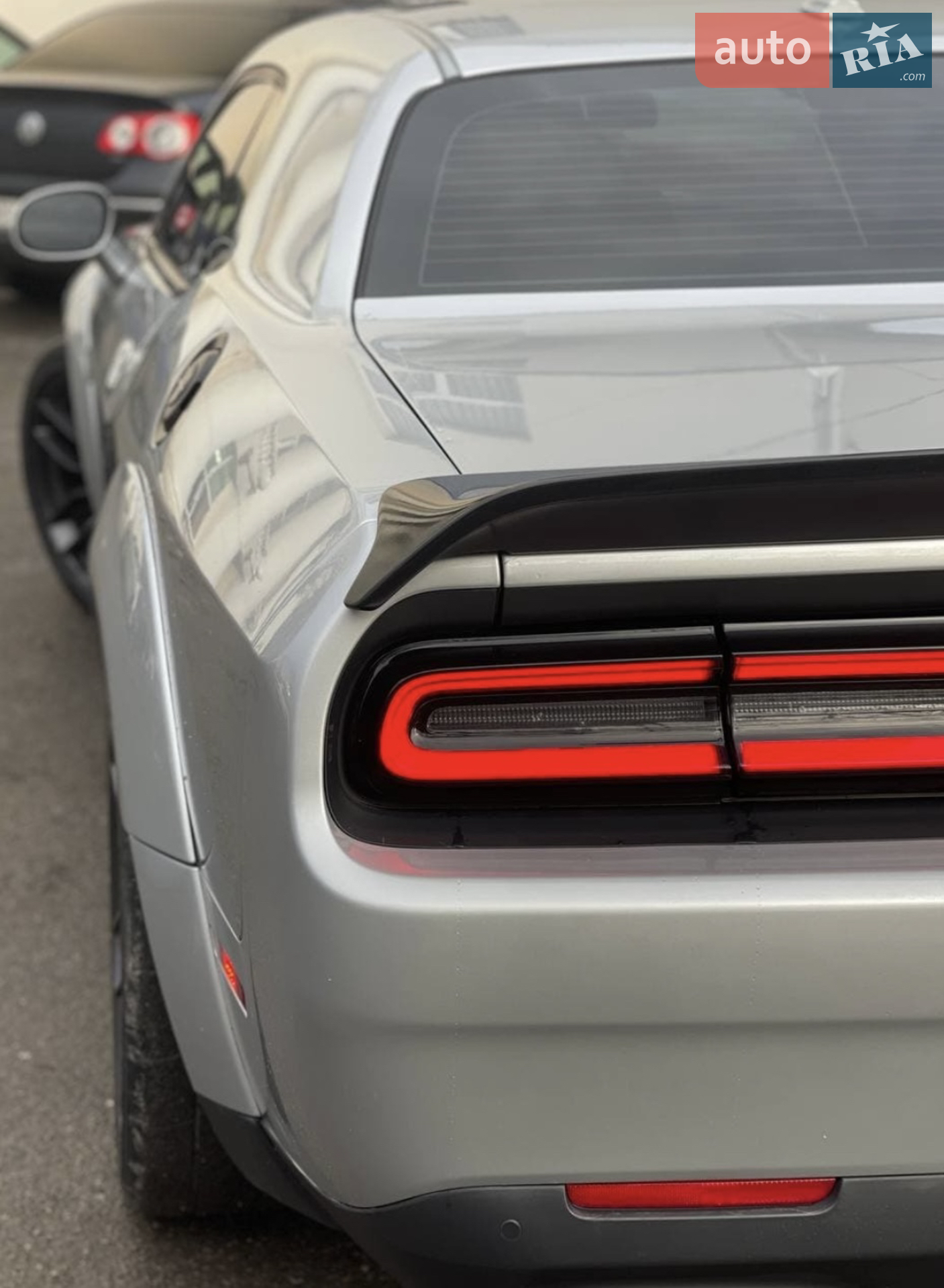 2019 Dodge Challenger - мініатюра 2