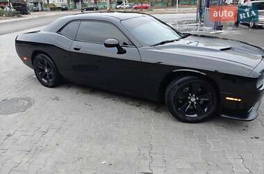Купе Dodge Challenger 2016 в 
