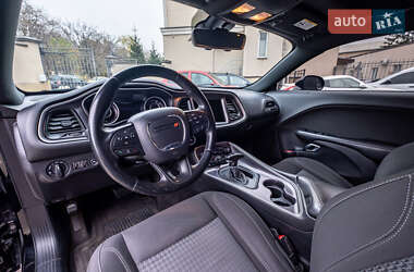 Купе Dodge Challenger 2015 в 