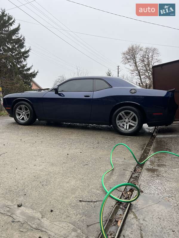 Купе Dodge Challenger 2015 в Дніпрі