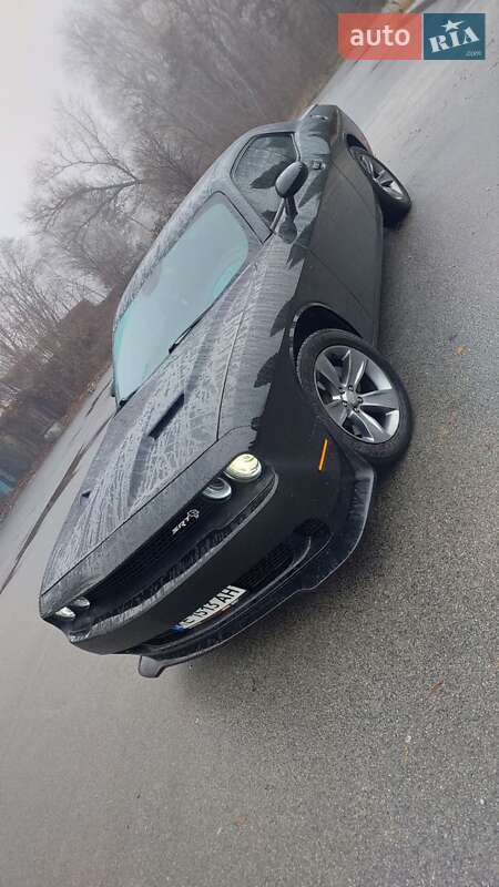 Купе Dodge Challenger 2016 в Днепре