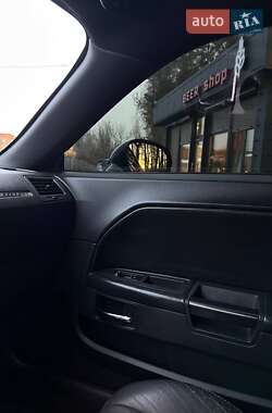 Купе Dodge Challenger 2014 в 