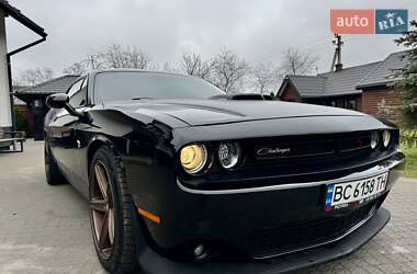 Купе Dodge Challenger 2020 в Львові