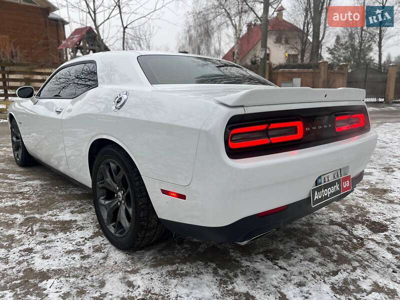 Купе Dodge Challenger 2019 в Киеве
