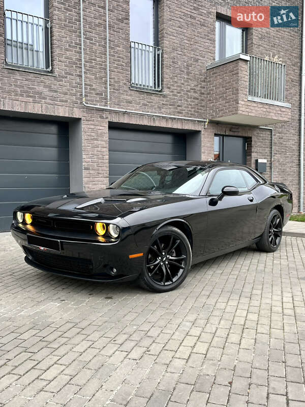 Dodge Challenger 2017