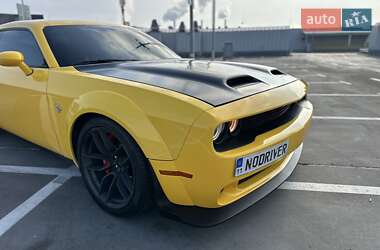 Купе Dodge Challenger 2017 в Києві