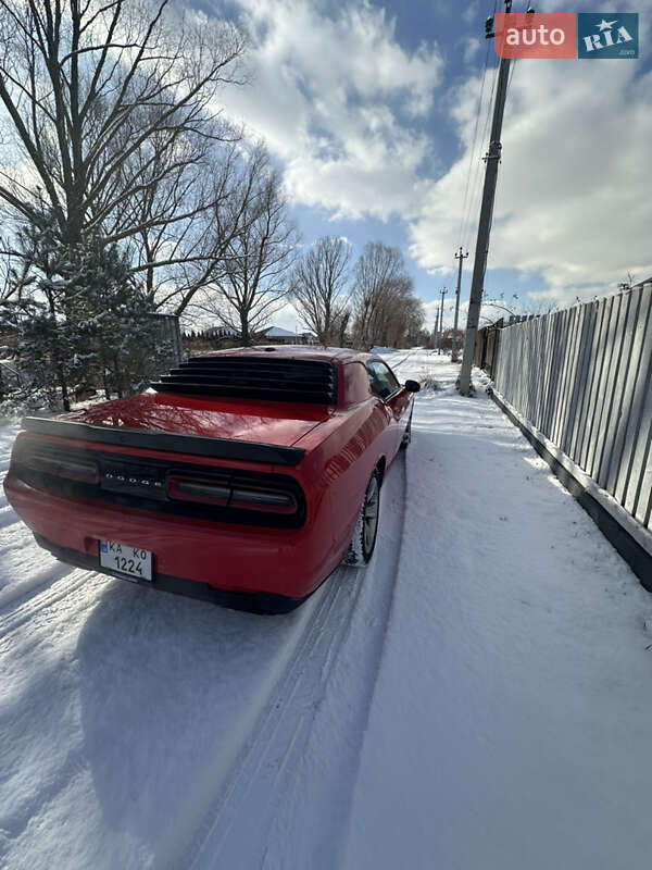 Купе Dodge Challenger 2021 в Киеве фото 3 Купе Dodge Challenger 2021 в Киеве