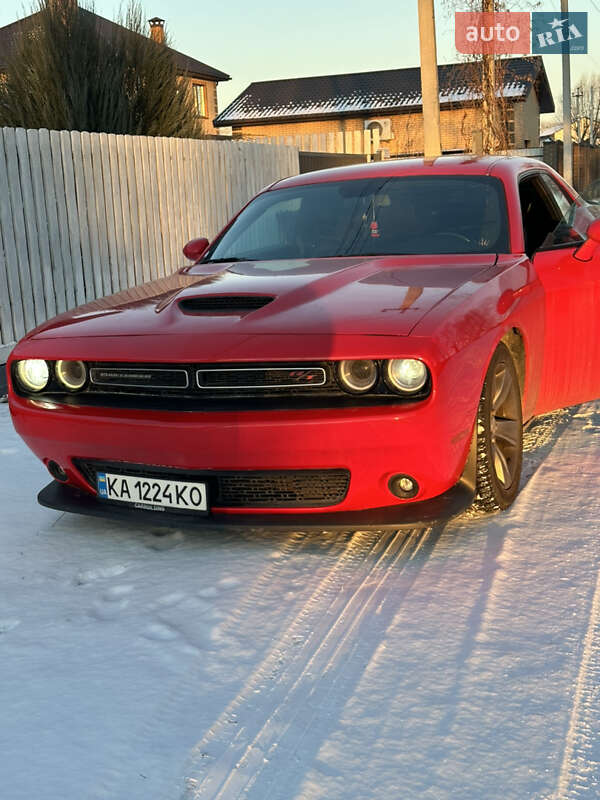 Купе Dodge Challenger 2021 в Киеве фото 15 Купе Dodge Challenger 2021 в Киеве