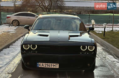 Купе Dodge Challenger 2016 в Києві