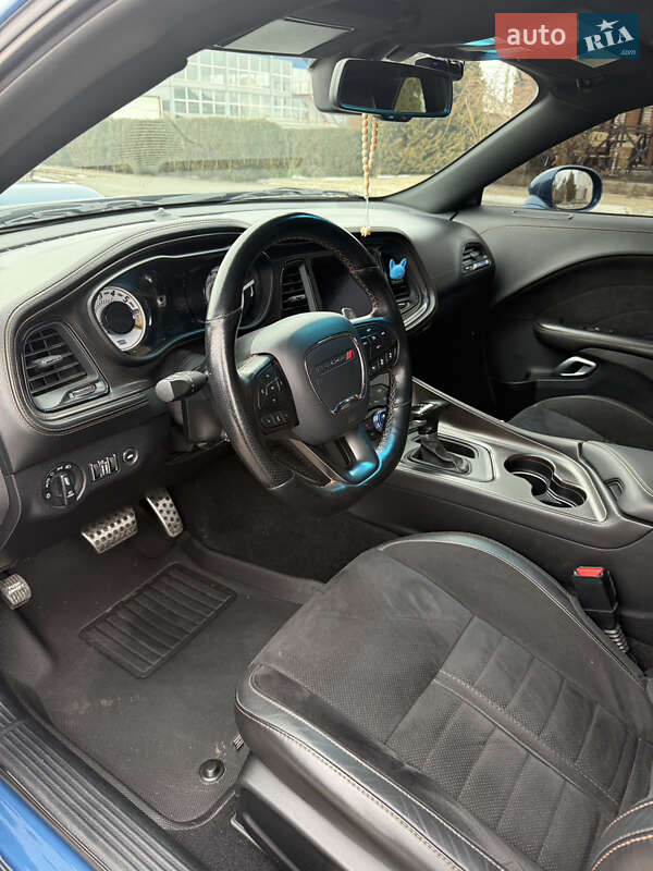 Купе Dodge Challenger 2020 в Кропивницькому