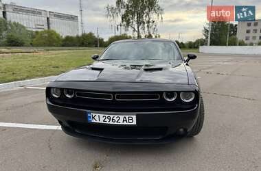Купе Dodge Challenger 2020 в 