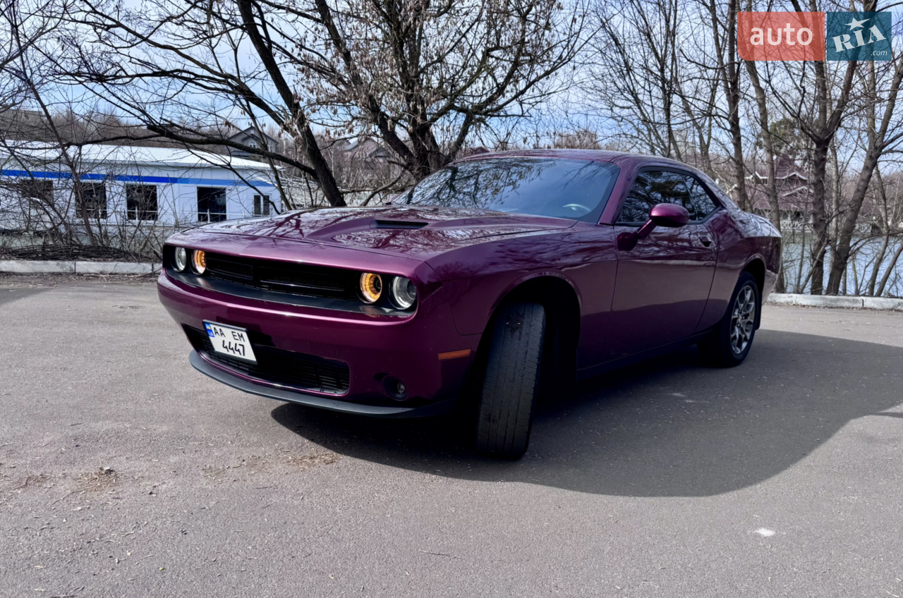 2018 Dodge Challenger - мініатюра 31