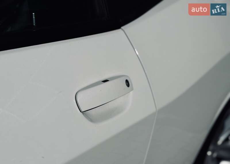 Купе Dodge Challenger 2018 в Одессе фото 15 Купе Dodge Challenger 2018 в Одессе