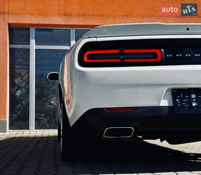 Купе Dodge Challenger 2018 в Одессе фото 18 Купе Dodge Challenger 2018 в Одессе