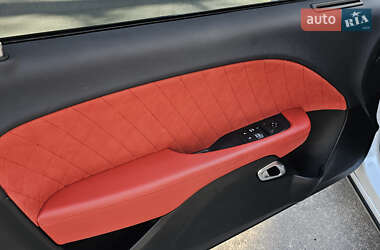 Купе Dodge Challenger 2018 в 
