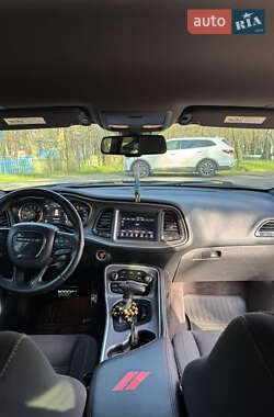 Купе Dodge Challenger 2018 в Кременчуці