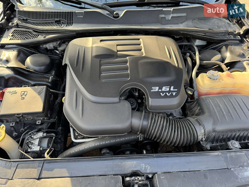 Купе Dodge Challenger 2018 в Кременчуге