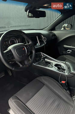 Купе Dodge Challenger 2018 в Києві фото 11 Купе Dodge Challenger 2018 в Києві