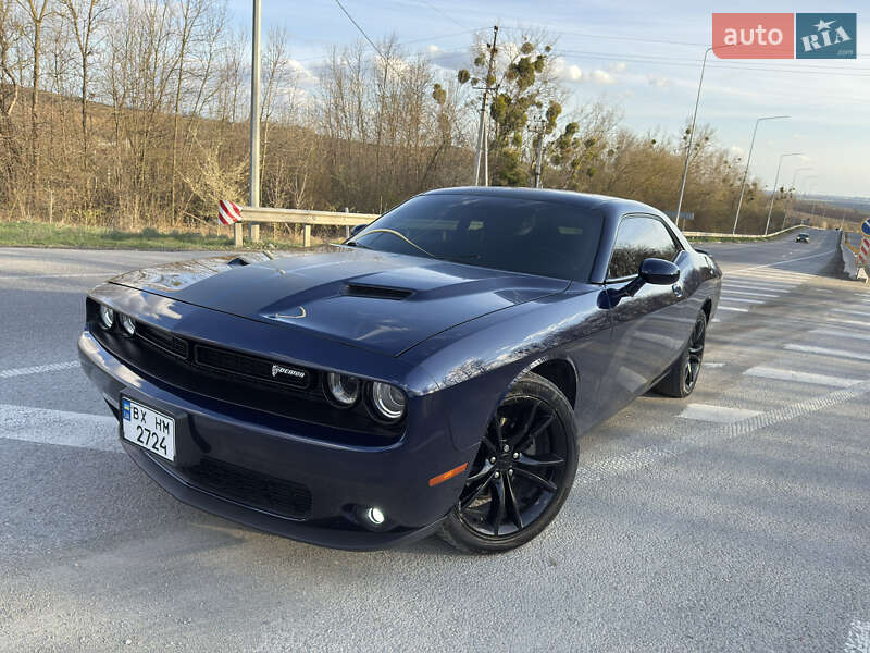 Купе Dodge Challenger 2016 в Каменец-Подольском фото 14 Купе Dodge Challenger 2016 в Каменец-Подольском