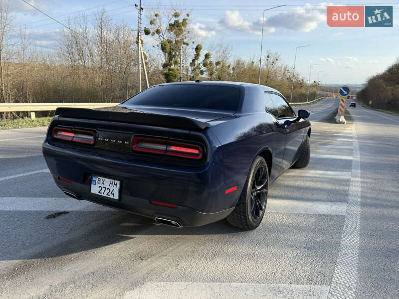 Купе Dodge Challenger 2016 в Каменец-Подольском фото 33 Купе Dodge Challenger 2016 в Каменец-Подольском