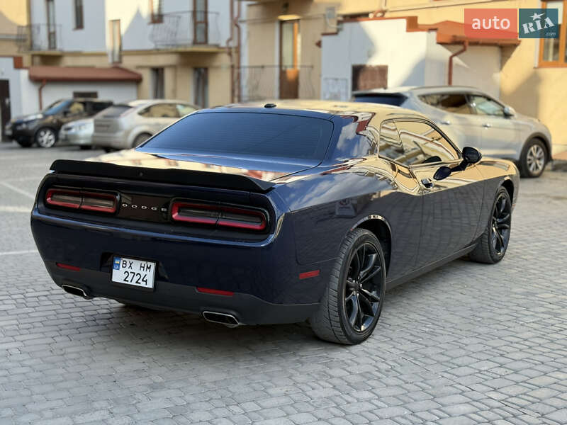Купе Dodge Challenger 2016 в Каменец-Подольском фото 49 Купе Dodge Challenger 2016 в Каменец-Подольском