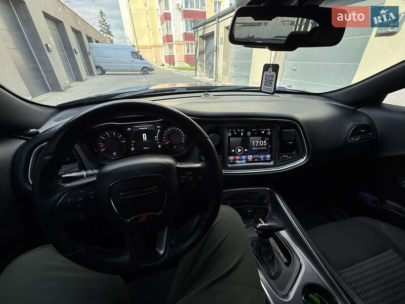 Купе Dodge Challenger 2016 в Каменец-Подольском фото 54 Купе Dodge Challenger 2016 в Каменец-Подольском