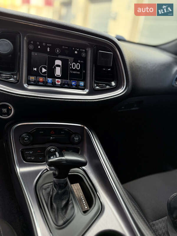 Купе Dodge Challenger 2016 в Каменец-Подольском фото 63 Купе Dodge Challenger 2016 в Каменец-Подольском