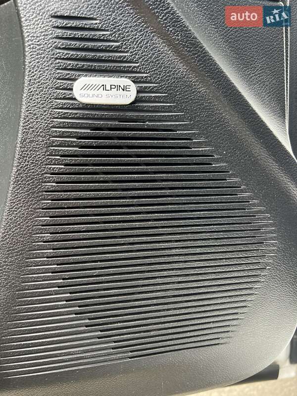 Купе Dodge Challenger 2016 в Киеве