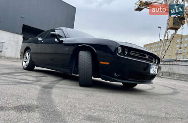 Купе Dodge Challenger 2016 в 