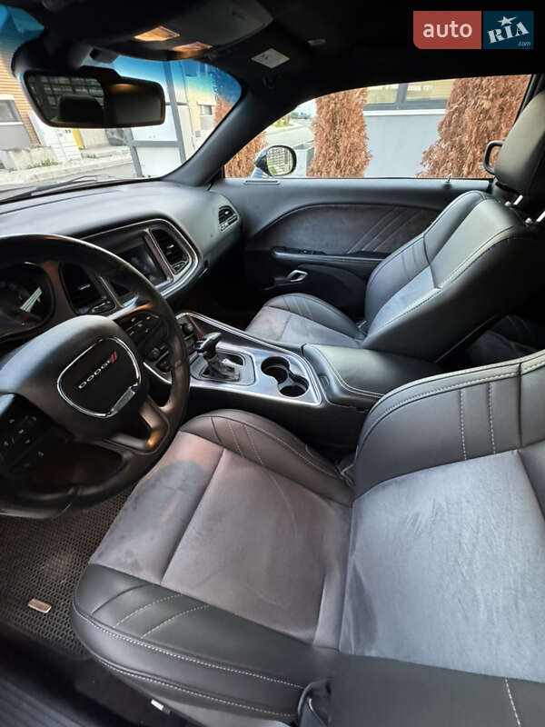 Купе Dodge Challenger 2018 в Одессе