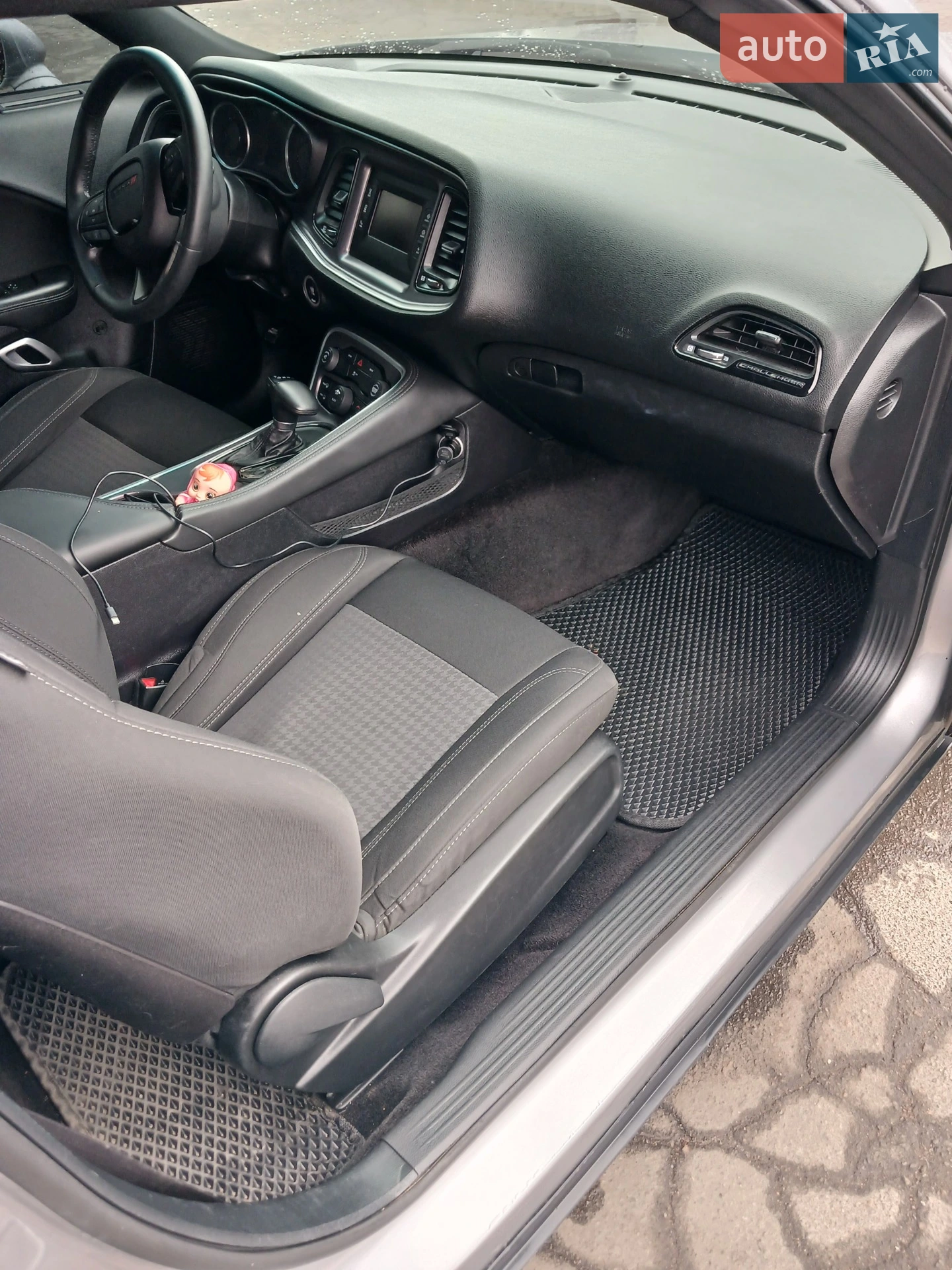 2016 Dodge Challenger - мініатюра 26
