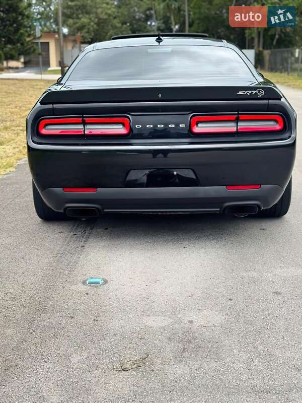 Купе Dodge Challenger 2019 в Тернополе