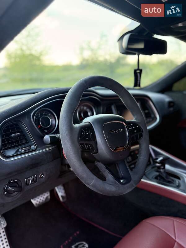 Купе Dodge Challenger 2015 в Одесі