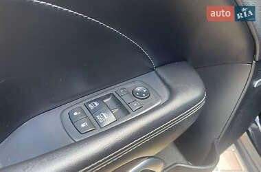 Купе Dodge Challenger 2018 в 