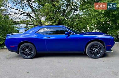 Купе Dodge Challenger 2019 в 