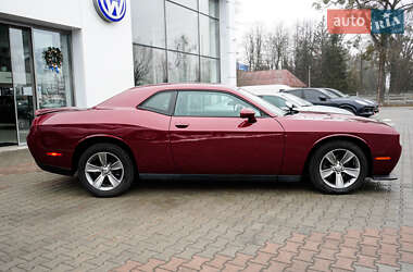 Купе Dodge Challenger 2019 в 