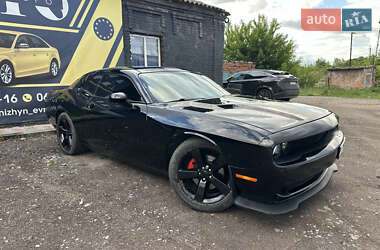 Купе Dodge Challenger 2014 в 