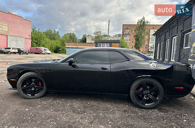 Купе Dodge Challenger 2014 в 