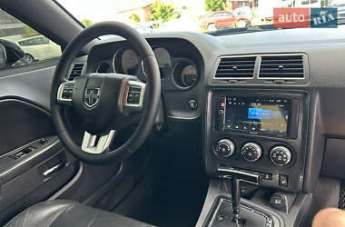 Купе Dodge Challenger 2014 в 