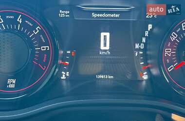 Купе Dodge Challenger 2018 в 
