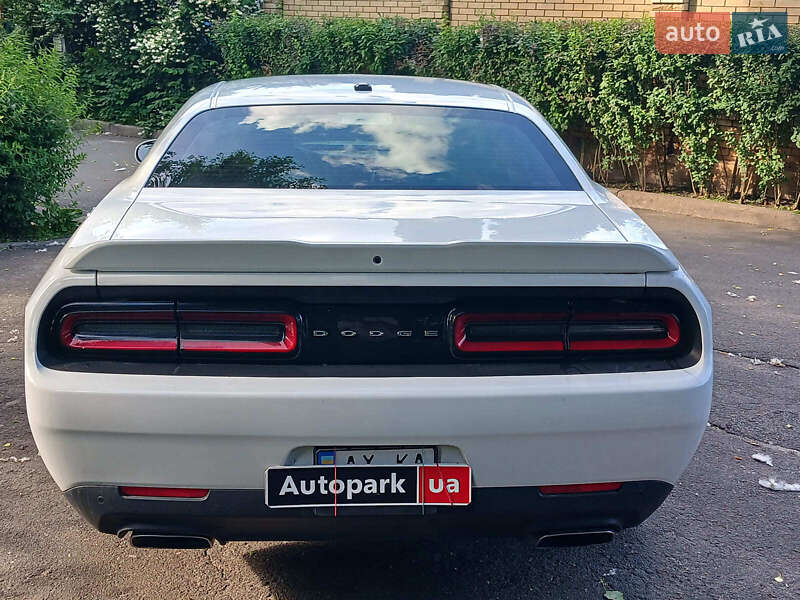 Купе Dodge Challenger 2019 в Киеве