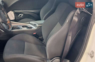 Купе Dodge Challenger 2019 в 