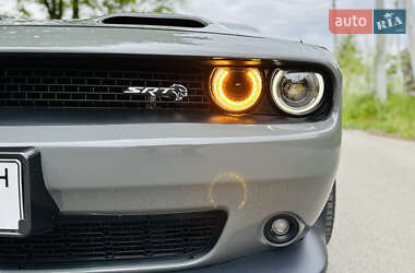 Купе Dodge Challenger 2019 в 