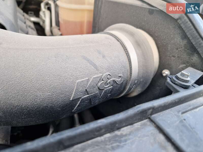 Купе Dodge Challenger 2017 в Днепре