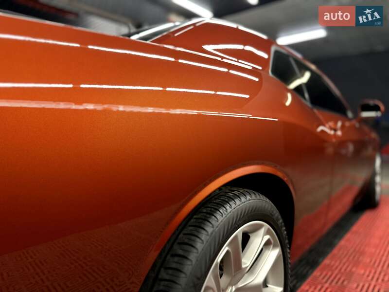 Купе Dodge Challenger 2020 в Києві
