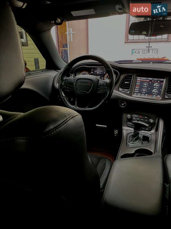 Купе Dodge Challenger 2020 в Києві