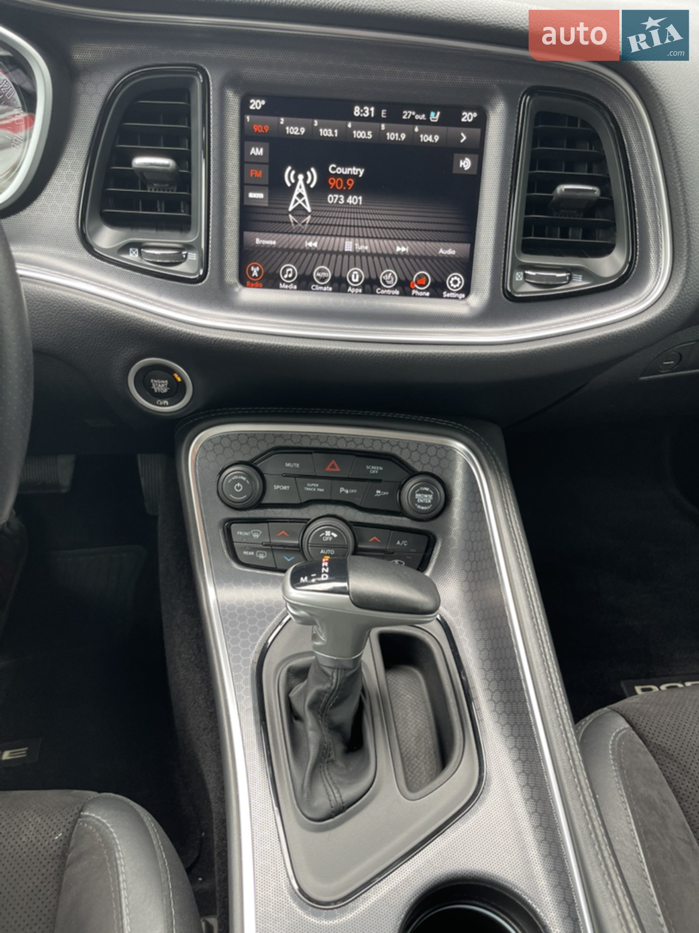 2016 Dodge Challenger - мініатюра 10